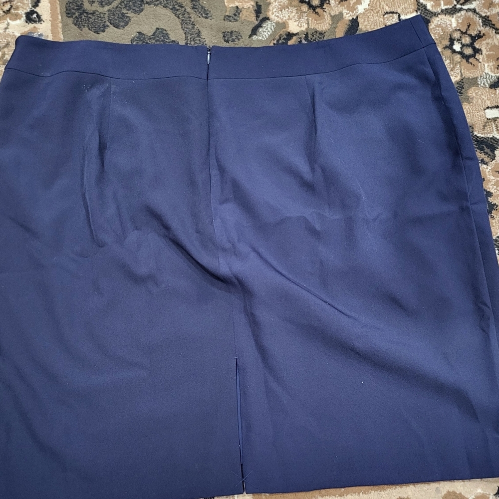 Navy color 24w women's skirt - Picture 7 of 7